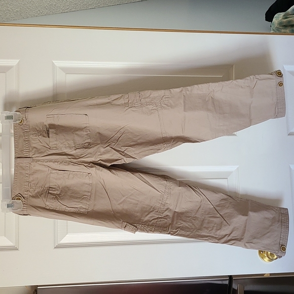 Banana Republic Crop Pants - Picture 6 of 6